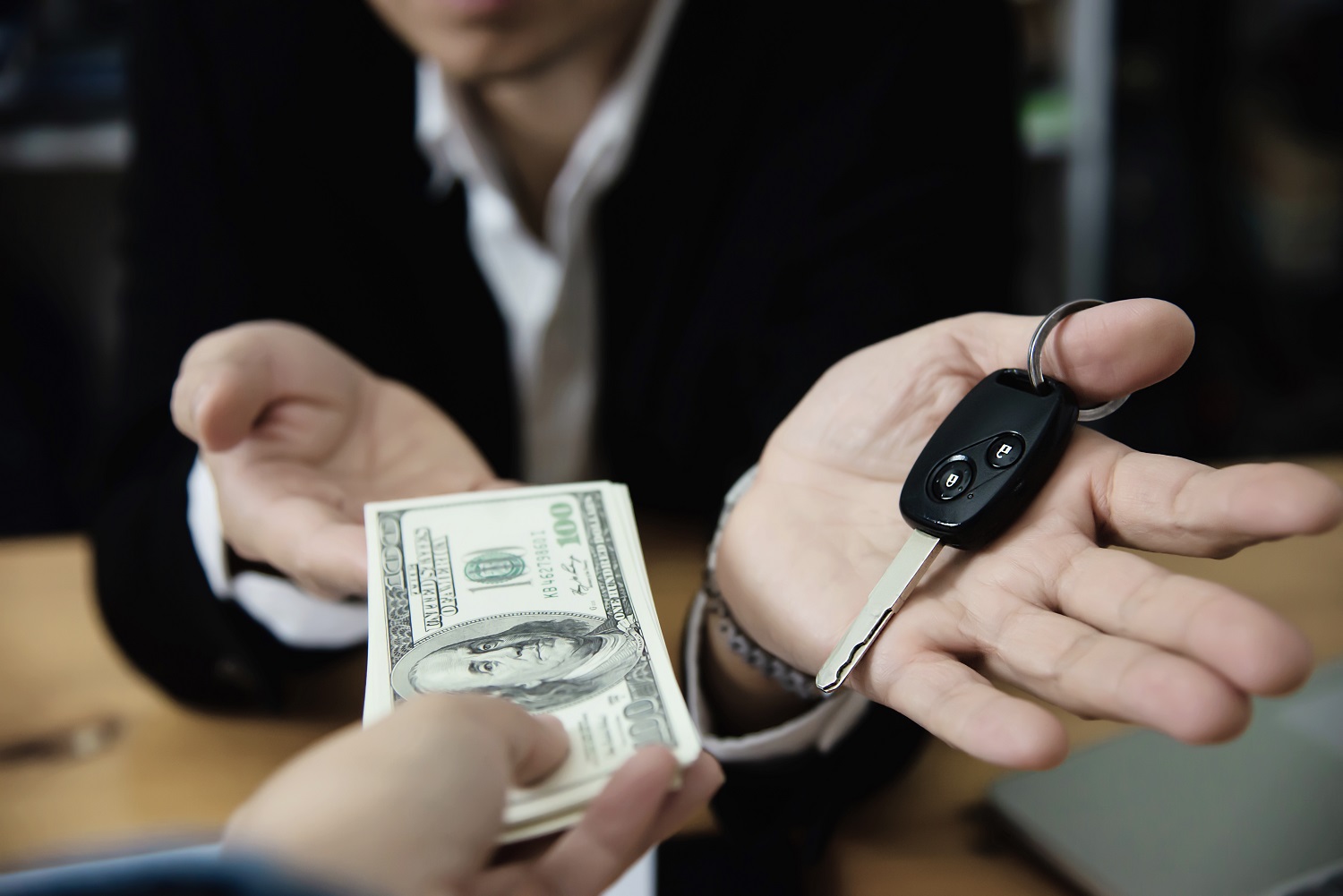 買二手車可以全額貸款嗎？二手車貸款陷阱有哪些？4個常見問題一次解答。