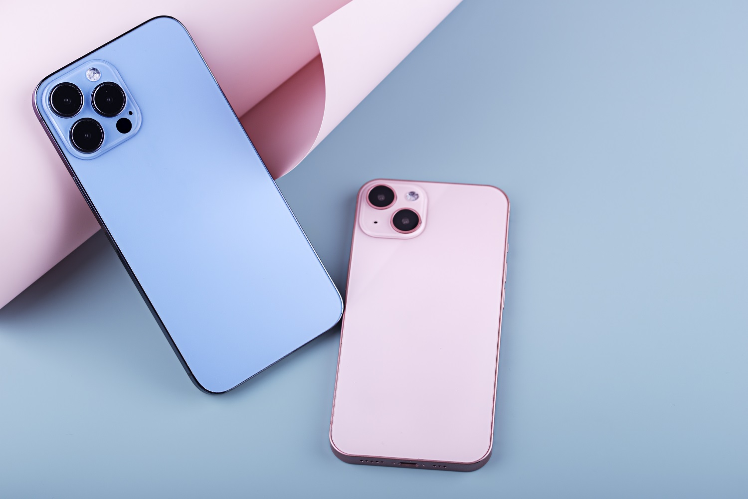 2026手機推薦排行榜！今年3月全台智慧型手機銷量分析，由iPhone 17蟬聯奪冠。